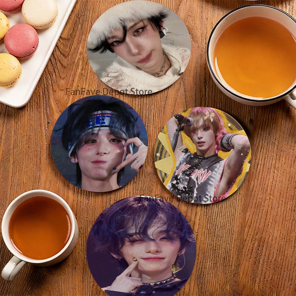 Wine X Beer - H-Haru X-Xlov 2D Pattern round Wooden