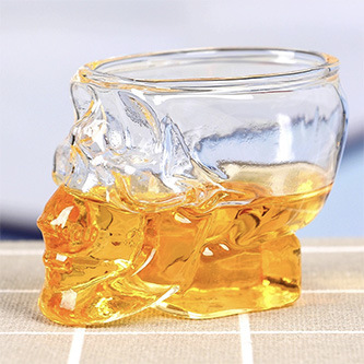 Creative Glass Skull Beer Mug  - Wine To Beer To Liquor recensione e prezzo