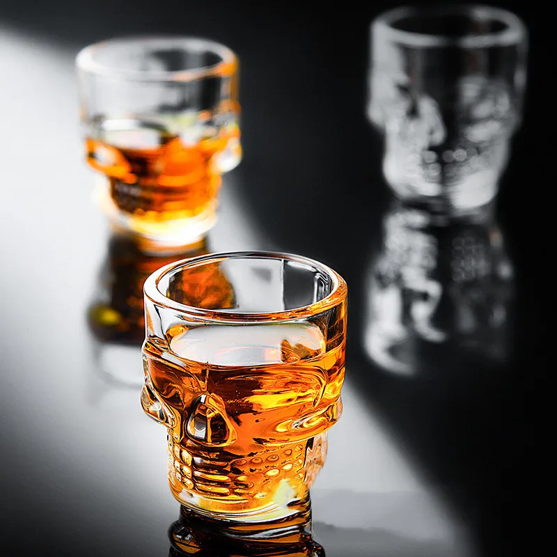 1/2Pcs Skull Head Shot Glass C - Wine To Beer To Liquor recensione e prezzo