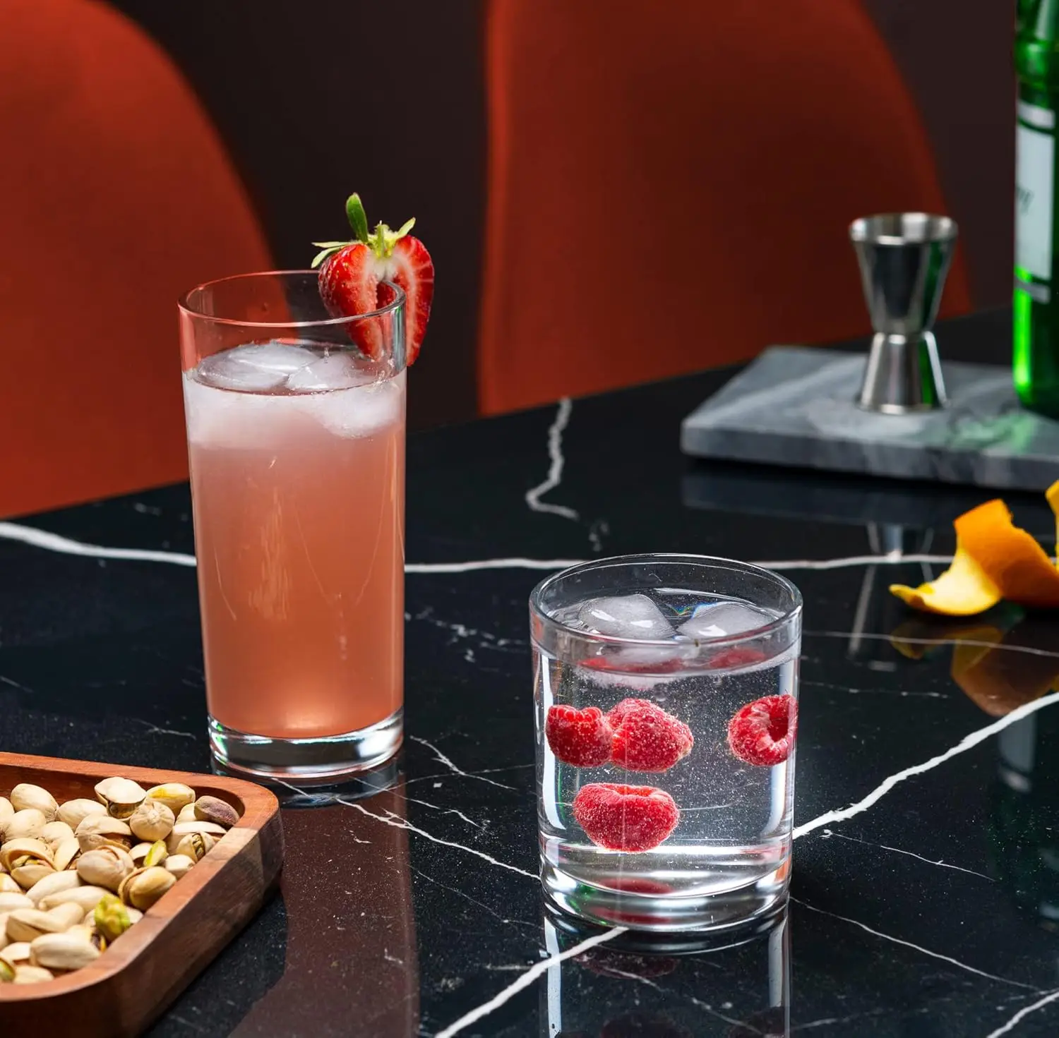 8-Piece Hurricane Glass Set: 4 - Wine Beer And More recensione e prezzo