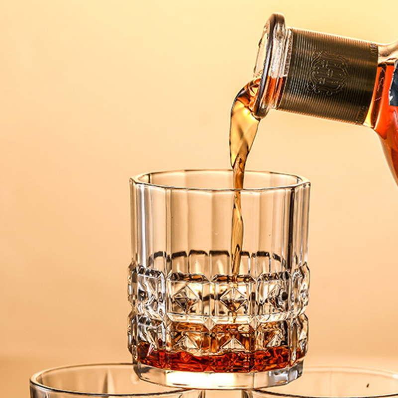 Different Glass Cups Whiskey G - Is Wine And Beer Difference recensione e prezzo